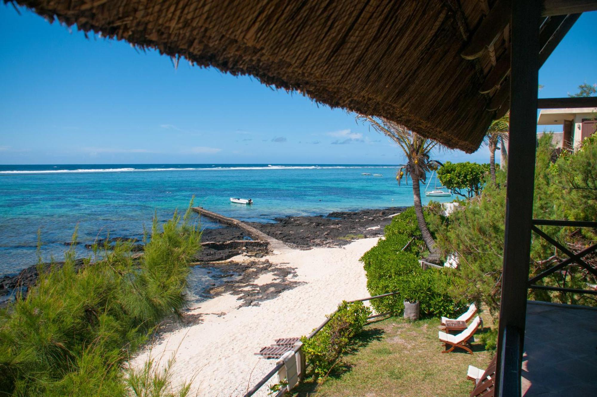 Chantauvent Guest House Blue Bay Quarto foto
